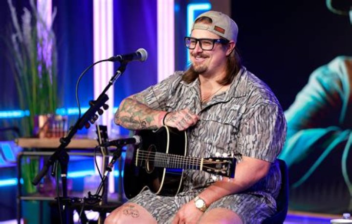 How Old Is Roman Alexander? Meet The Country Singer On Instagram